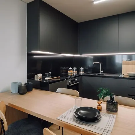 Gale - 1 Bedroom And Pool In Areeiro Daire *