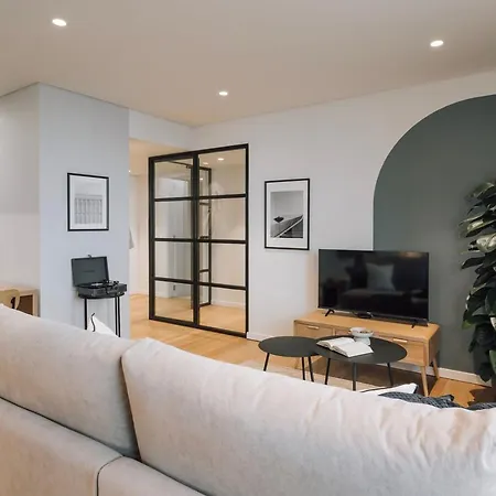 Gale - 1 Bedroom And Pool In Areeiro